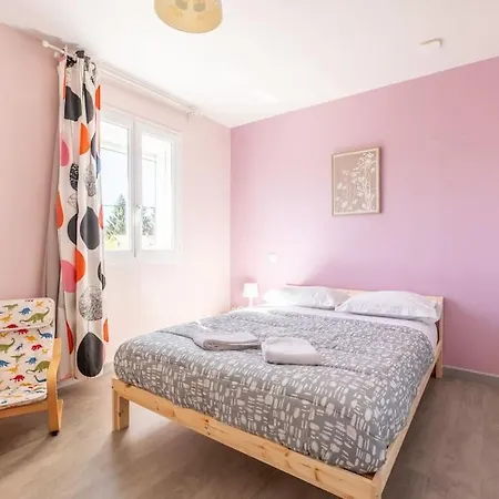 Maison 12 Couchages Confort - 11b Vialle St Gene Апартаменты