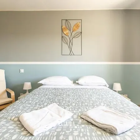 Maison 12 Couchages Confort - 11b Vialle St Gene *